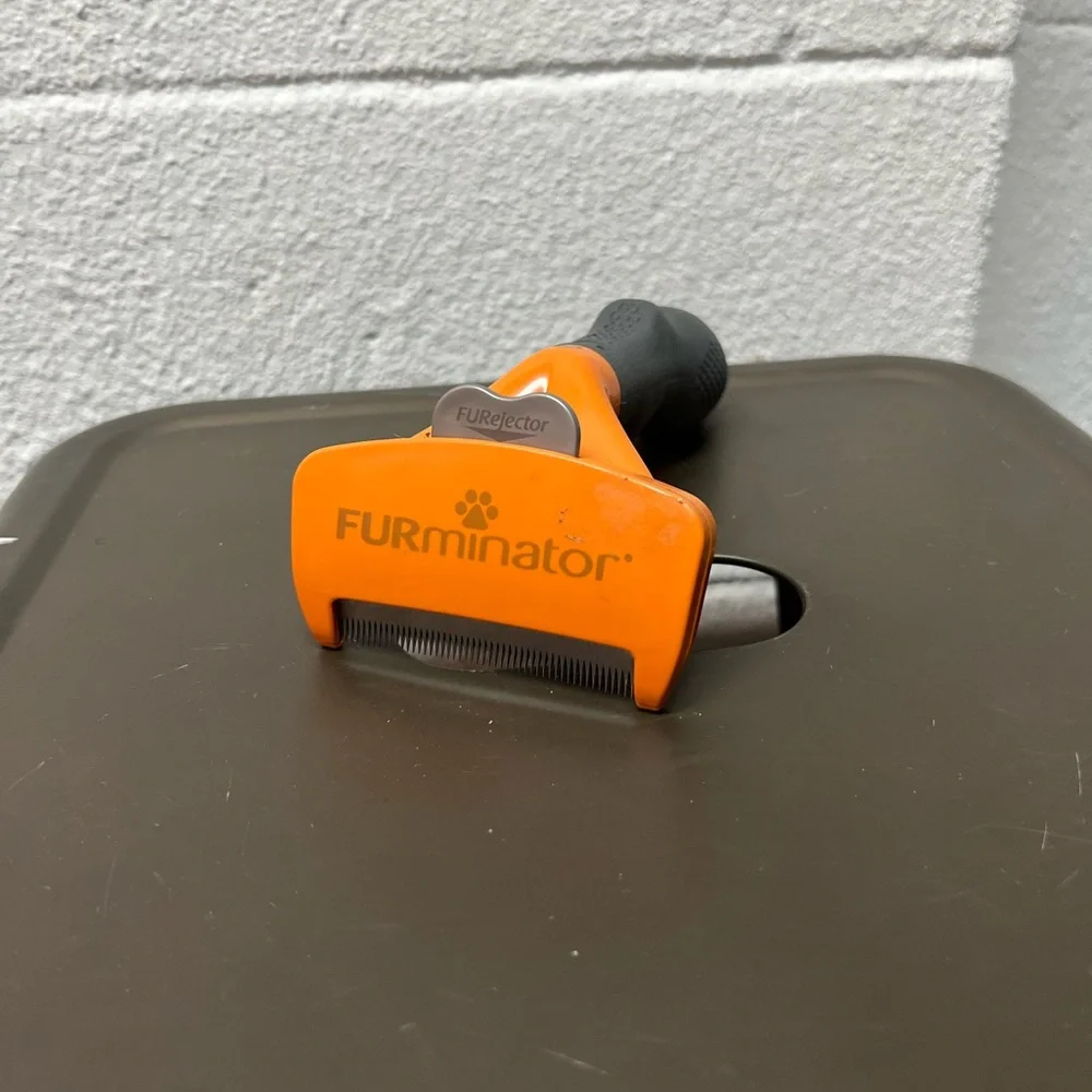 FURminator Orange Shedding Tool